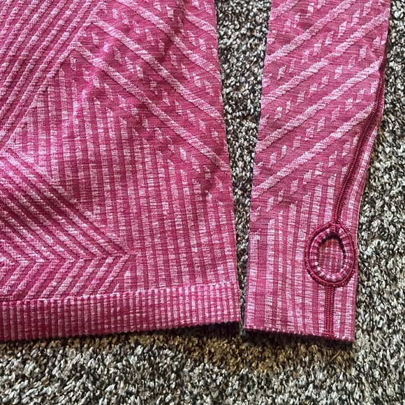 Lululemon Rest Less Pullover
Heathered Berry Rumble - Picture 10 of 10